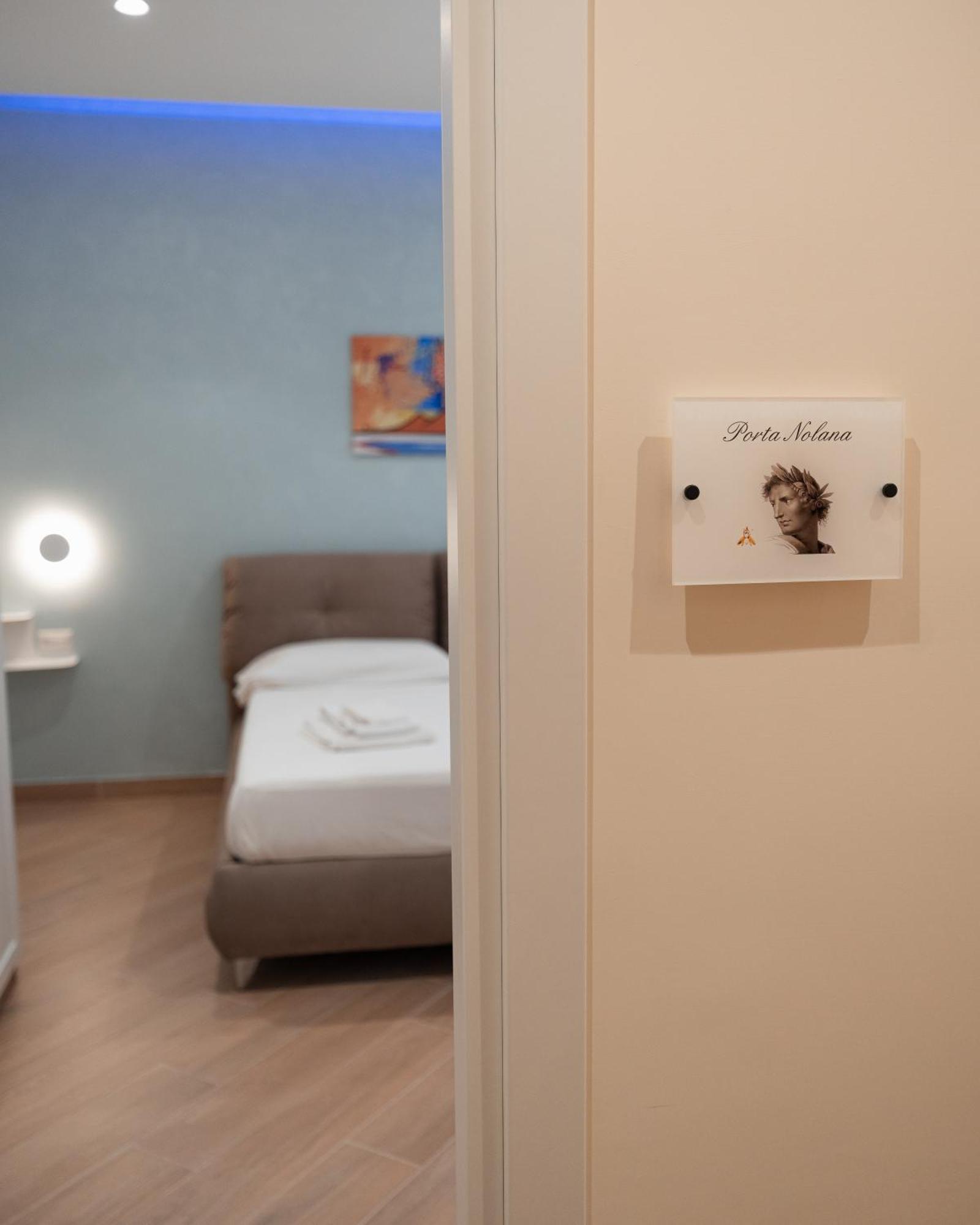 Nazzarooms Neapel Exteriör bild